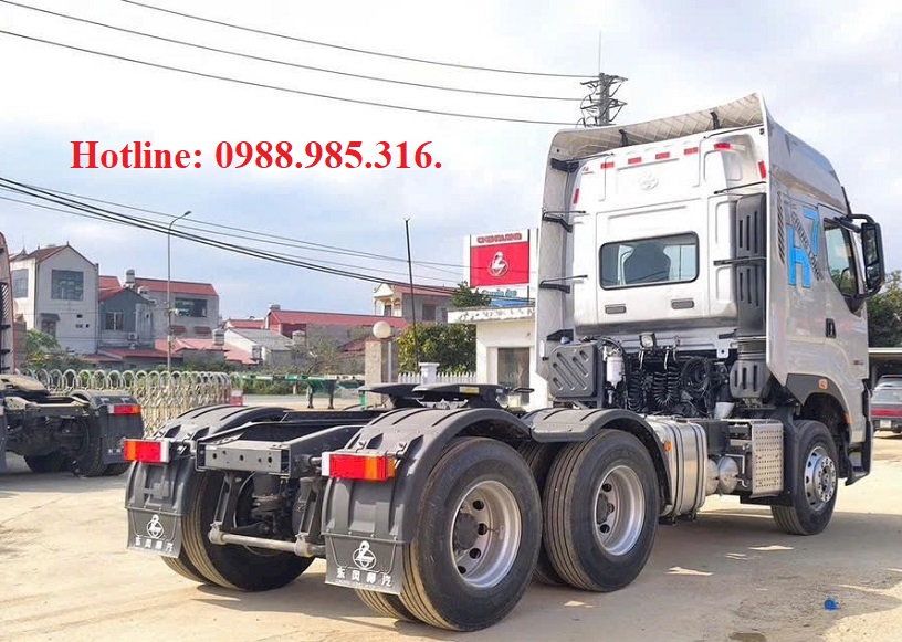 Xe đầu kéo chenglong H7 Máy 450hp Nhập Khẩu